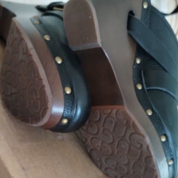 UGG clogs - Picture 3 of 4